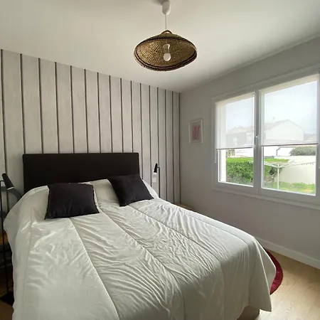 Maison La Tranche-sur-mer, 4 Pieces, 6 Personnes - Fr-1-22-366 Hotel La Tranche-sur-Mer