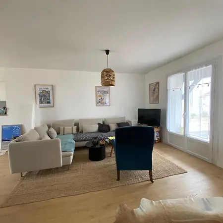 Hotel Maison La Tranche-sur-mer, 4 Pieces, 6 Personnes - Fr-1-22-366